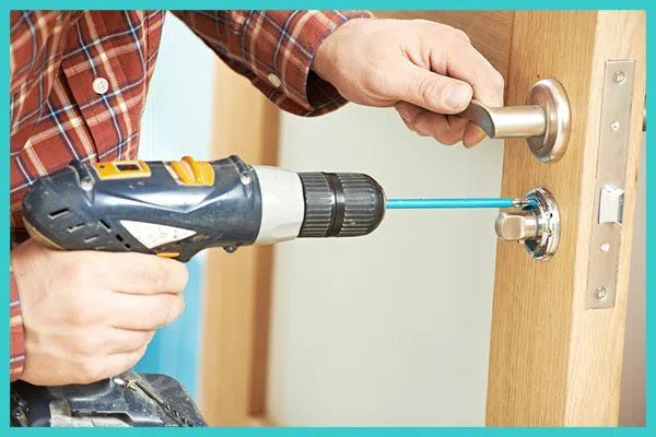 Advanced Locksmith Service Seattle, WA 206-886-3867 - 13-new-locks-20installation