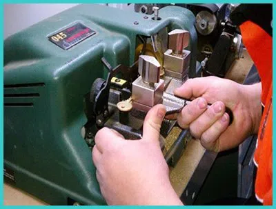Advanced Locksmith Service Seattle, WA 206-886-3867 - 18-key-making